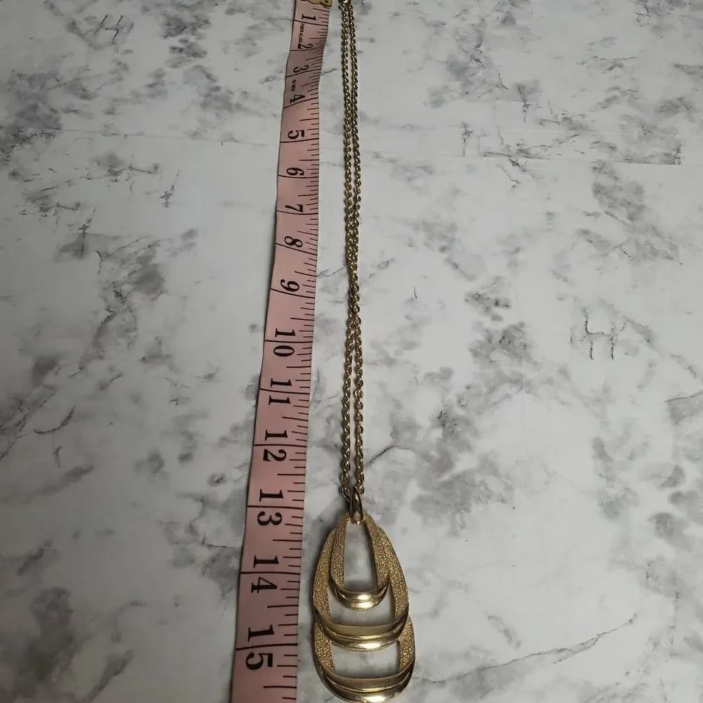 Vintage Gold Tone‎ Brushed Smooth Textures Pendant Necklace